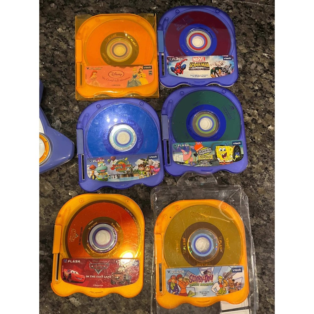 Vtech V.Flash Home Edutainment System Console 2 Controllers 6 Games Bundle - Picture 2 of 13
